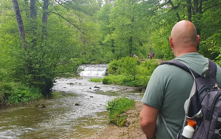 Fer Groot, outdoor life coach. In de natuur in Alphen aan den Rijn en in het Amsterdamse Bos